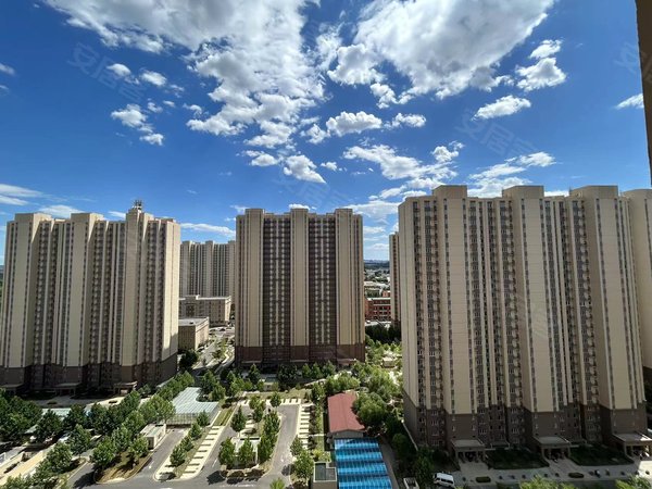 北京朝阳豆各庄丽景嘉苑1号院地铁7号线郎辛庄站附近黑庄户丽景嘉苑