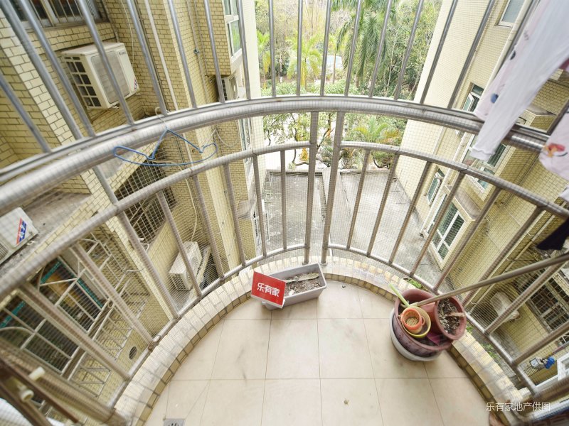 鸿昌花园3室2厅2卫99.68㎡东北0万