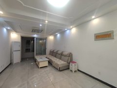 日照东港新市区巴黎名城精装三室家具家电齐全,拎包入住,有钥匙出租房源真实图片