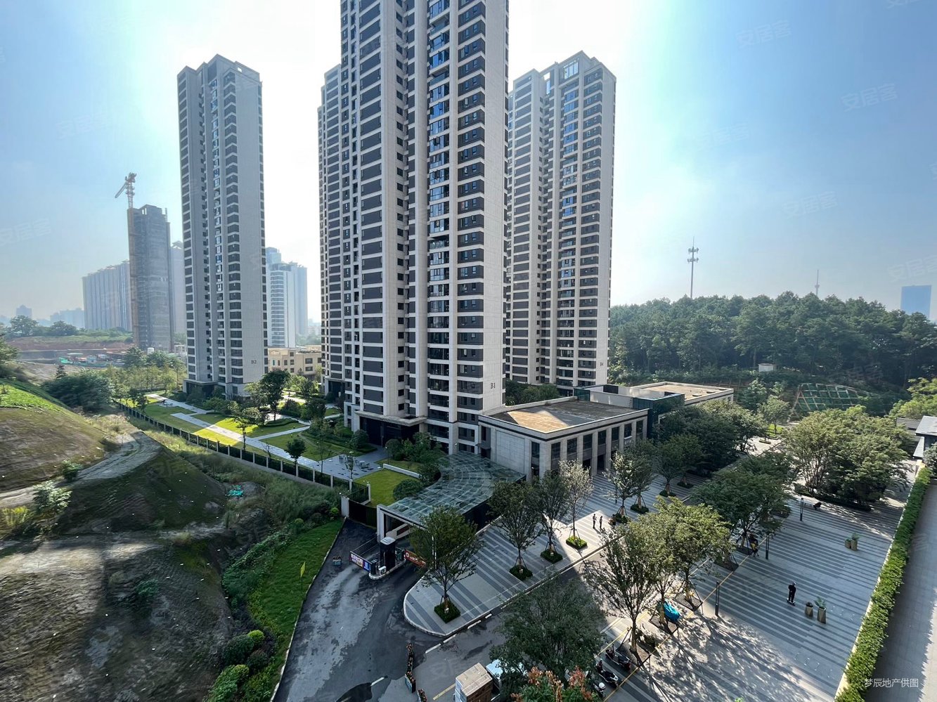 正地铁口东原麓印长江全新精装未入住现房交付近广电中心