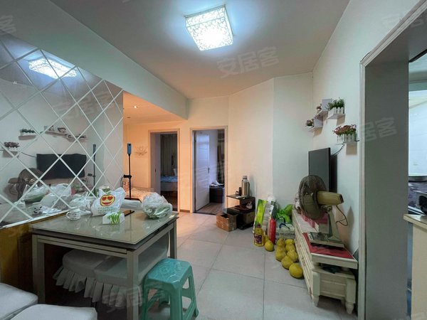 美林公寓!可短租!可押一付一!出租房源真实图片