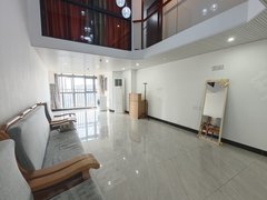 肇庆端州新东押一付一！敏捷城五期61方复式2房出租1500包物业商住两用出租房源真实图片