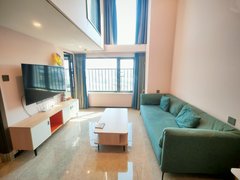 东莞东城东泰急租 万科皇马郦宫 次新房 精装复式2房 拎包入住 随时看房出租房源真实图片