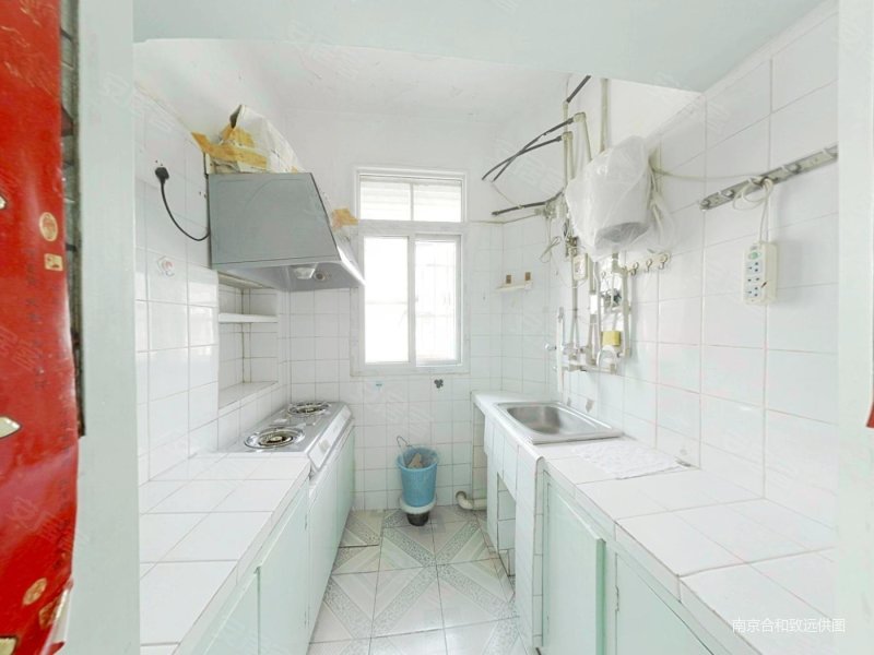 樱铁村小区密度低医疗配套成熟中间楼层满五正南朝向