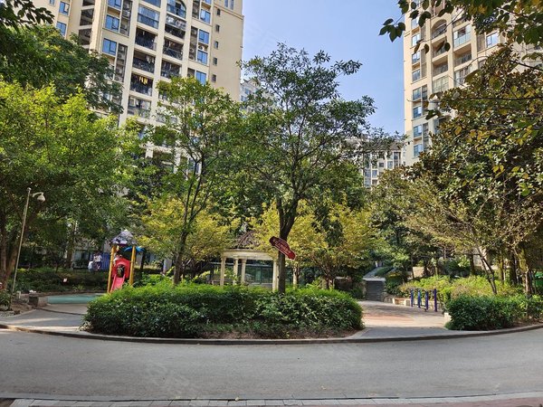 重庆渝北回兴南方玫瑰城黛瑰苑玫瑰城精装两房 住家装修配置齐全拎包