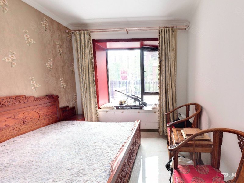 金地艺墅家溪锦苑 密度低 满二 次新小区 小三房 朝南