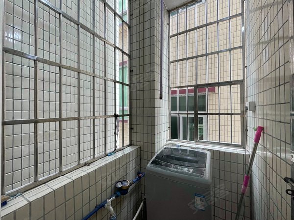 广州天河珠吉吉山村吉山幼儿园,吉山村委,超值两房一厅,一房一厅都有