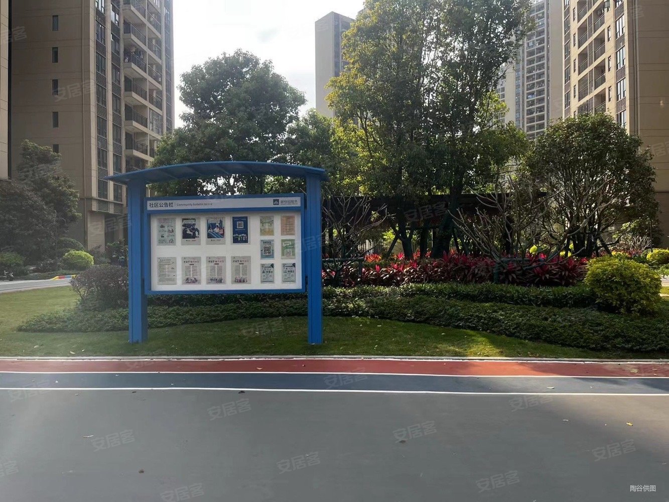碧桂园凤凰湾3室2厅2卫89.69㎡南北85万