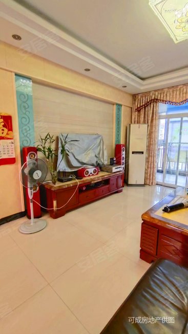 大润发商圈 福泰华庭 豪装送全屋家私家电 交通便利 电梯房