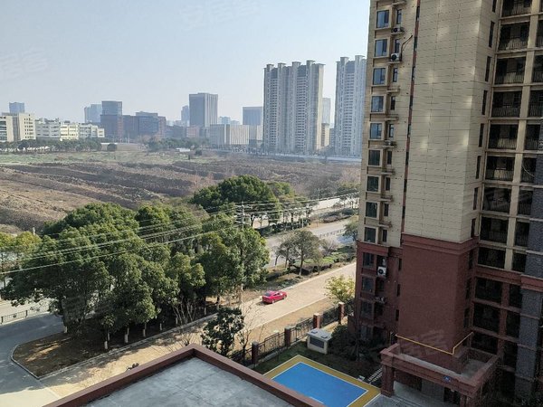 无锡惠山堰桥悦湖花园停车免费,悦湖花园,精装小三房,干净整洁,家电