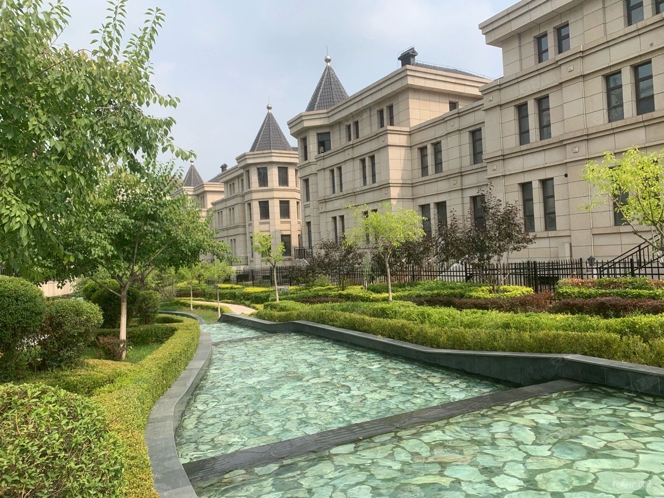 皇冠壹品 127平88万 火爆认筹中 找我有渠道优惠