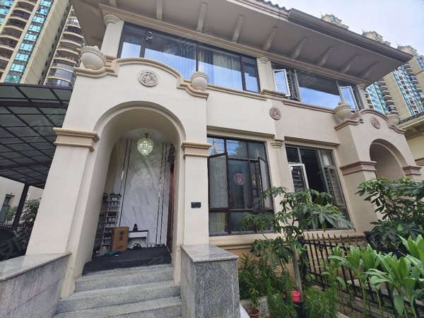 恒大御景半岛(别墅) 5室2厅4卫 配套齐全 256平,白云租房-广州58安居