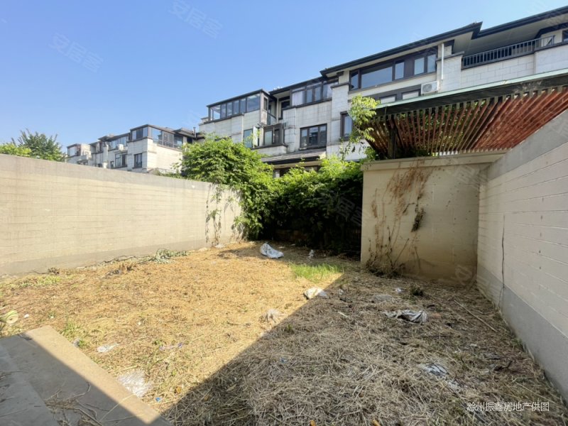 玲珑湾别墅 洋房价格出手 户型好 无浪费空间 另送两个车位