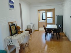 温岭温岭市区锦江中心国宾壹号，三室二厅二卫，精装修，3800月出租房源真实图片