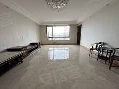 丹东振兴六纬路小学学区新区大桥旁360江景 新世纪家园A区四室两卫可办工自住包物取出租房源真实图片