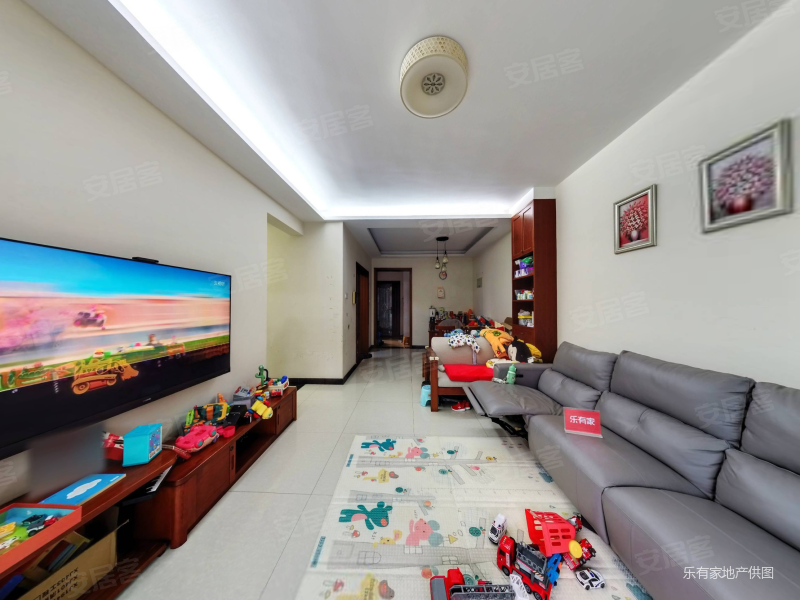 宝安体育馆旁,近地铁口,近壹方城商业,小区车位充足,尚都(二期)二手房