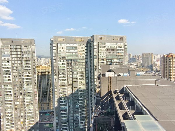 昆明盘龙火车北站星雅俊园北京路火车北站地铁口!星雅俊园!两室两厅!