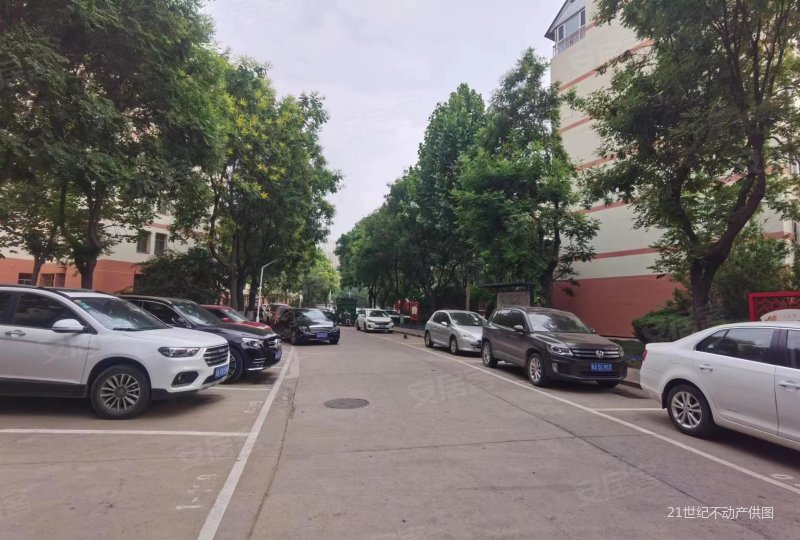 新上,石纺路 ,小三室,首付17万,明卫,北辰广场,地铁口,银都花园(长安)