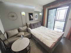 重庆南岸学府大道急租 首月9折 工商旁 百悦汇大单配阳台带大衣柜 随时看房出租房源真实图片