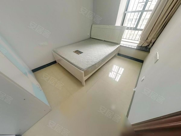 广州荔湾坑口东漖新村坑口站  东漖新村   大两房一厅  家具齐全随时