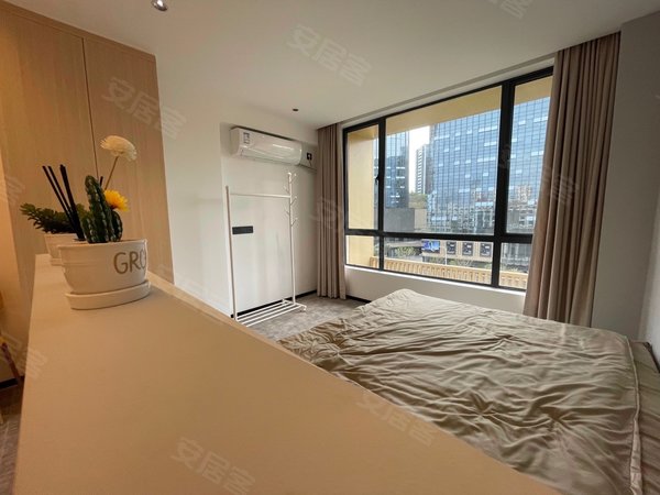 深圳龙岗坂田华为荔枝苑西区贝尔路 万科城乐荟中心华为荔枝苑 豪华大