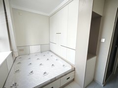 阿克苏阿克苏市阿克苏城区金兰广场电梯小公寓，月租一千五，押一付一，合同三个月起签出租房源真实图片