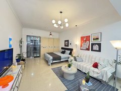 醴陵太一商城醴陵市区实拍！可月租 短租市中心温馨拎包入住 密码钥匙 落地窗大阳台出租房源真实图片