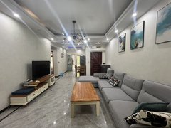 泸州江阳万诚国际中心江南中央花园 精装3房一楼带花园1100一个月 家电齐全出租房源真实图片