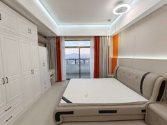 桂林灵川灵川城区免费停车，电梯一房一厅一卫有阳台，八里街中豪国际出租房源真实图片