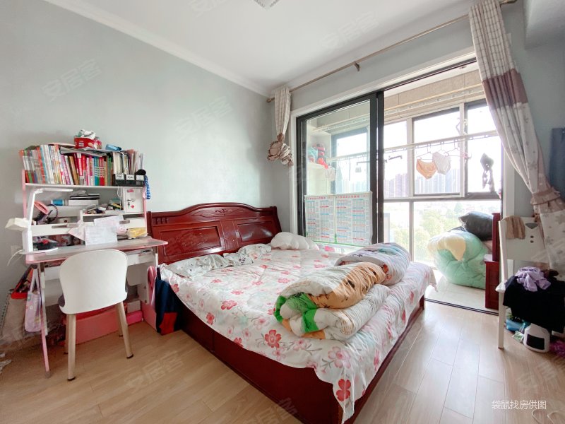 绿城玉兰广场春晓苑(玉兰广场一期)二手房,148万,2室1厅,1卫,85.