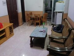 汕尾汕尾城区城区周边广场路缆厂宿舍2楼，三房两厅，拎包入住，租1300出租房源真实图片