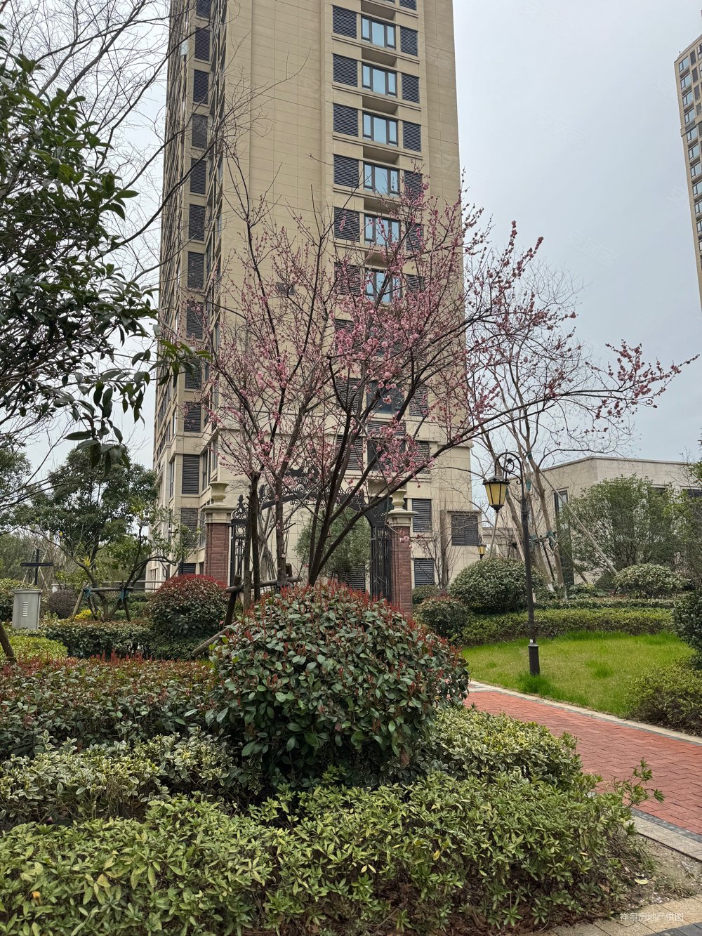 嘉兴房产网>嘉兴二手房>秀洲二手房>新城街道二手房>金地艺境>