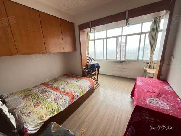 荆襄河社区2室1厅1卫59㎡南北20.5万
