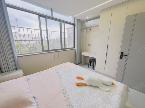 金华东阳东阳江北平川路351号楼平川路荷山菜场夜市 大单间 一室一厅 复试Logo 两室一厅出租房源真实图片