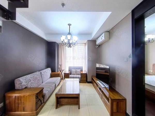 【多图】融创奥城天玺,体育中心租房,体育中心街 两室两卫 实木家具