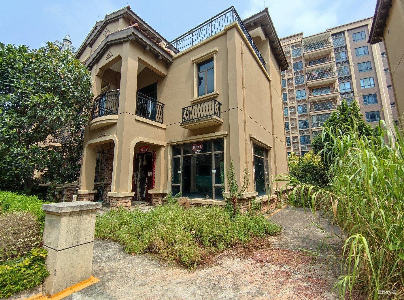 碧桂园山湖城别墅