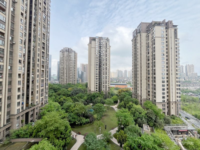 重庆房产网>重庆二手房>渝北二手房>照母山二手房>约克郡汀兰>800_600