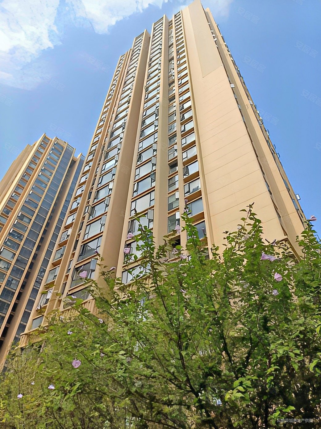 丽阳二期豪华装修三房 端户 满两年 急售,丽阳星城(2期)二手房,83万,3