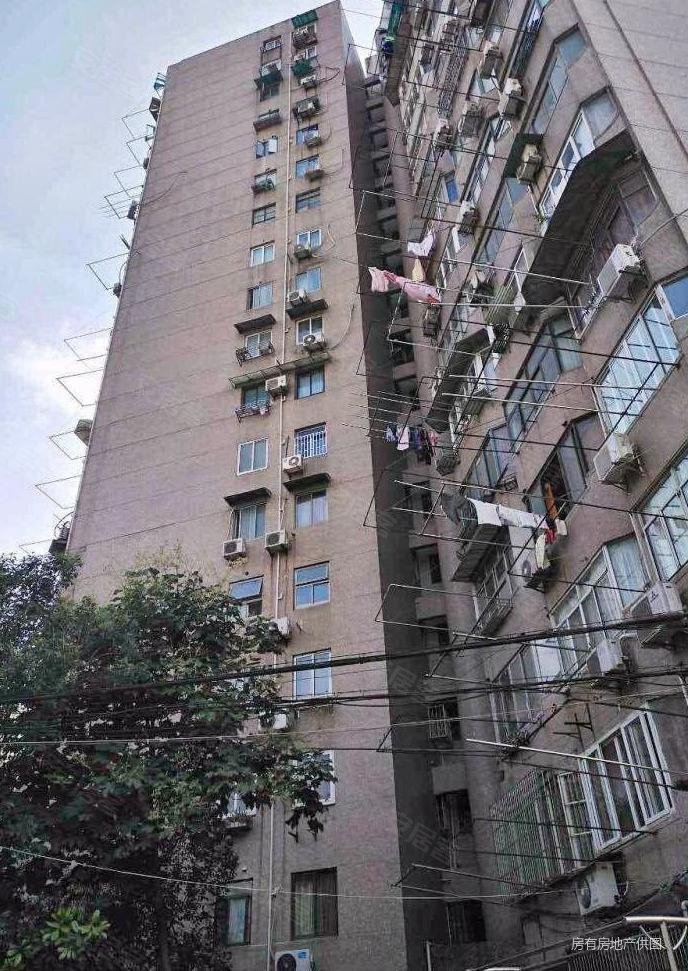 满五年钥匙房东山墙全明出门和平公园8号线鞍山新村