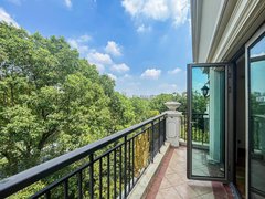 上海浦东联洋御翠园 5室2厅4卫  精装修449平米出租房源真实图片