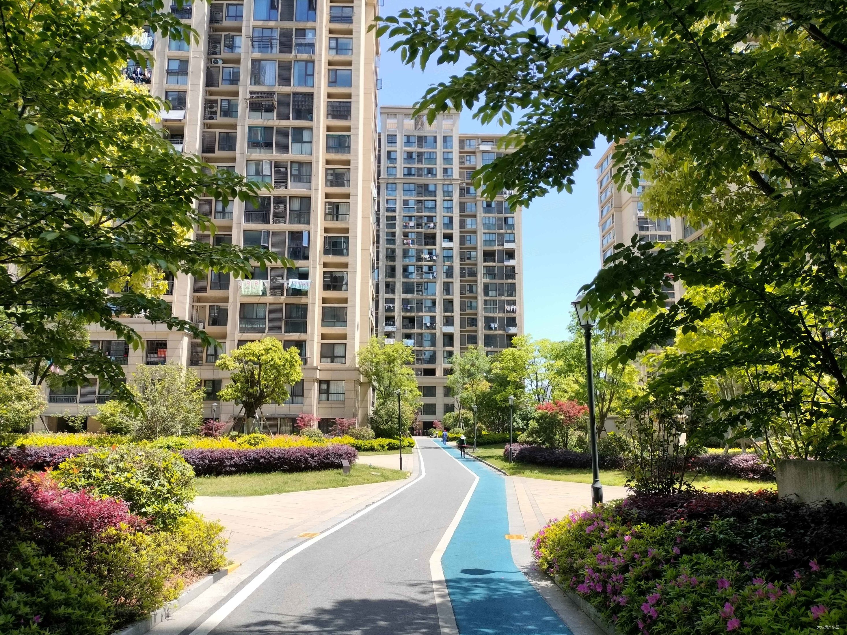 宛陵湖新城二期小高层6楼3室2厅2卫双阳台人车分流