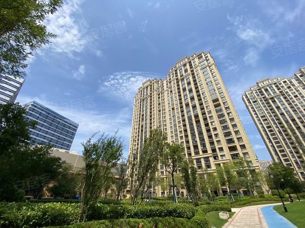 郑州新郑龙湖华南城龙湖锦艺城龙湖锦艺城三室 1500包物业费出租房源