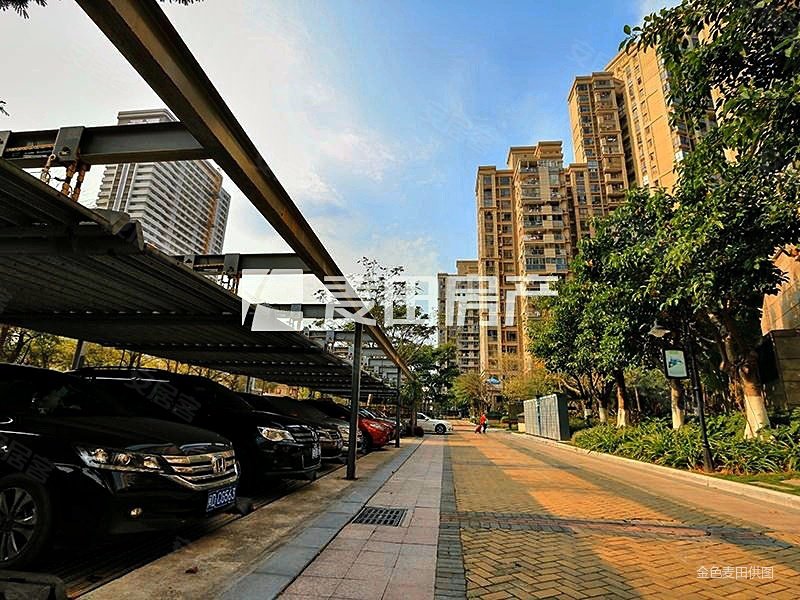 厦门房产网>厦门二手房>海沧二手房>阿罗海广场二手房>天湖城天湖>800