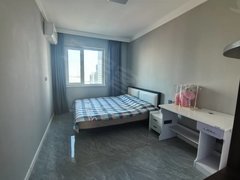 丹东振兴新城区新加坡城60平米一室一厅一卫精装修，户型通透包取暖物业出租房源真实图片