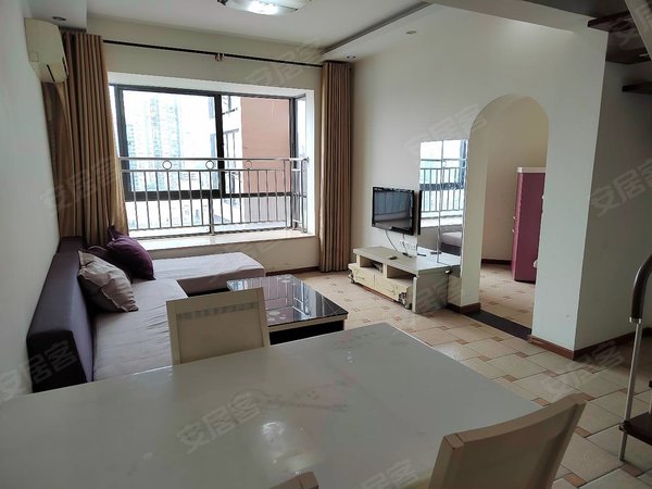 重庆渝北渝北黄泥磅上品拾陆红土地轻轨站,上品十六精装两室,拎包入住