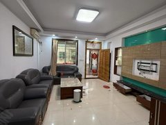 海丰海城海城城区旭光丽庭步梯2楼，3房，带大部分家私家电 租金1400元出租房源真实图片