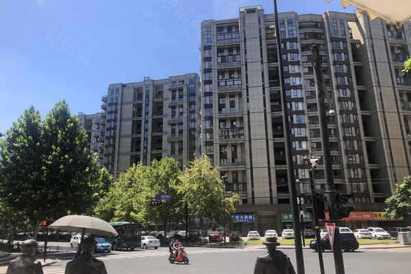 不足,信宇锦润公寓怎么样,信宇锦润公寓周边房产中介经纪人评价-杭州