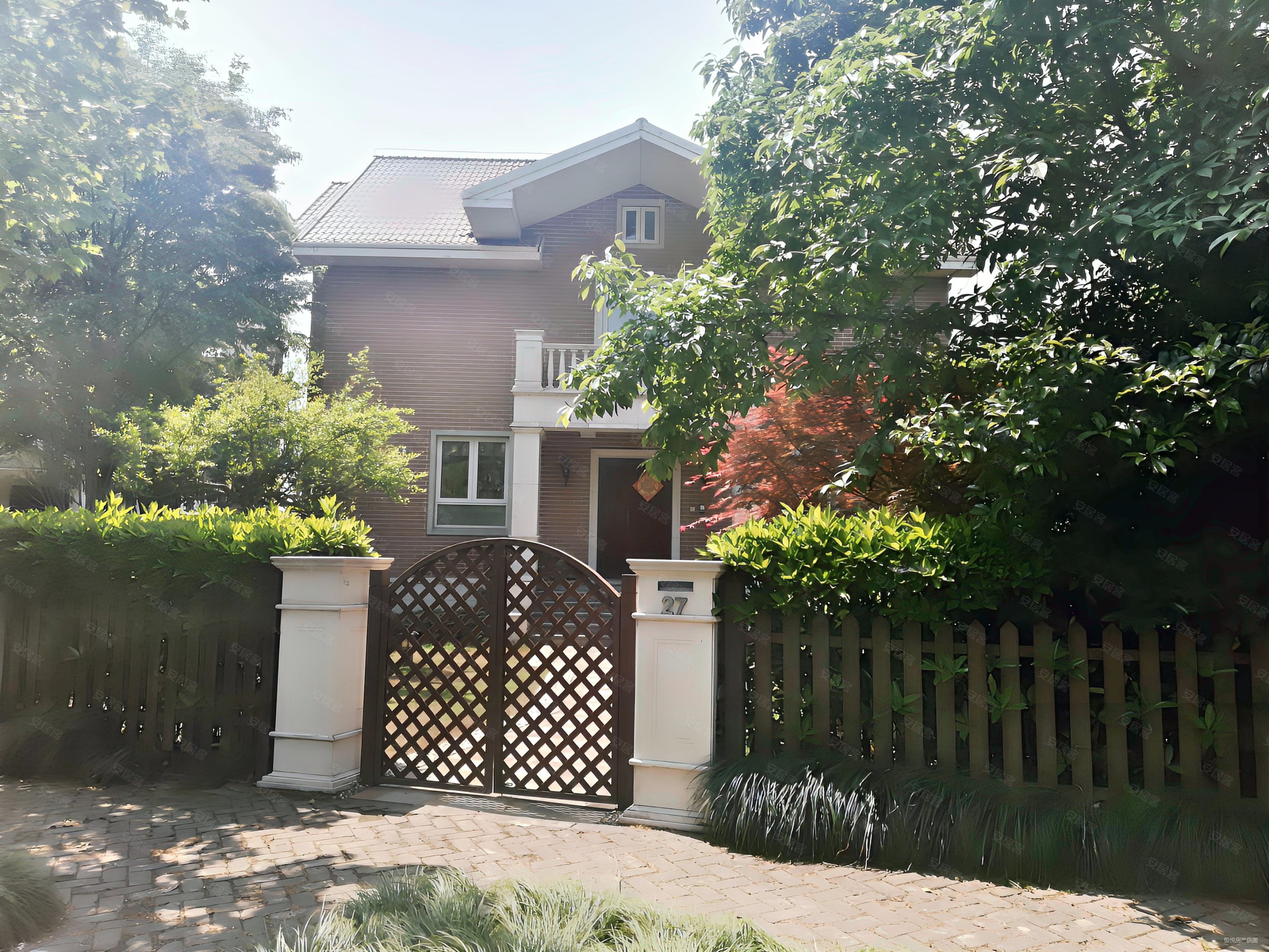 诚心出售,太阳岛高尔夫别墅二手房,390万,2室2厅,2卫,110平米-昆山