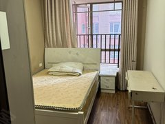 贵阳南明花果园无中介可短租离地铁口近兰花广场附近单间带卫精装拎包入住500出租房源真实图片