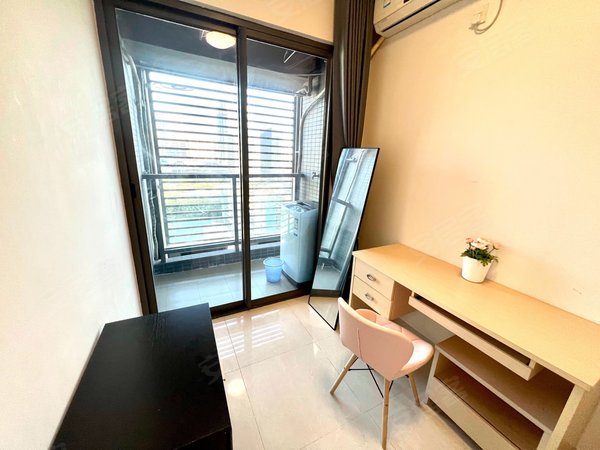 深圳南山南油南园枫叶公寓南山区 南园枫叶公寓 小两房 可停车 近12号